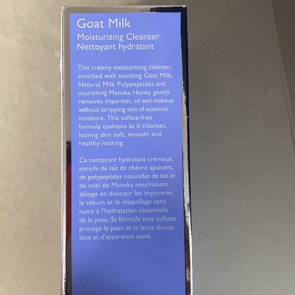 Moisturizers,detoxifying masks, makeup, eyeshadow pallets and much more! - Picture 12 of 13